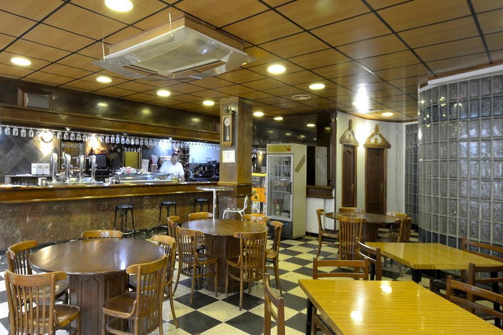 Hostal Goyo Garray 外观 照片
